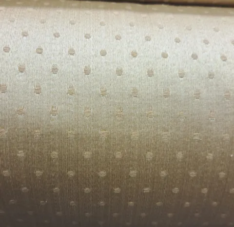 Beige con pois oro