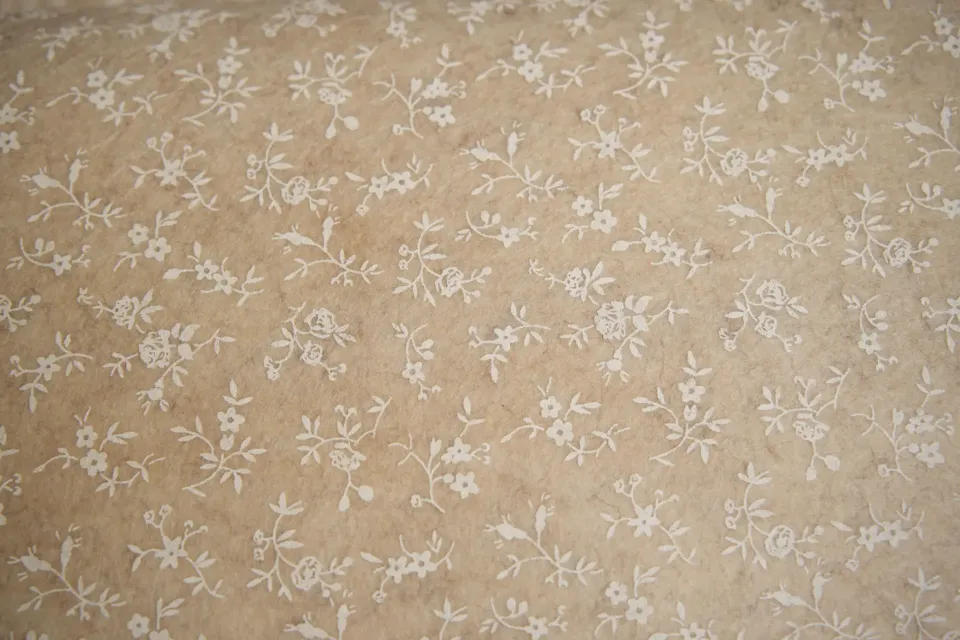 Panno Lenci Stampato Fiori Beige